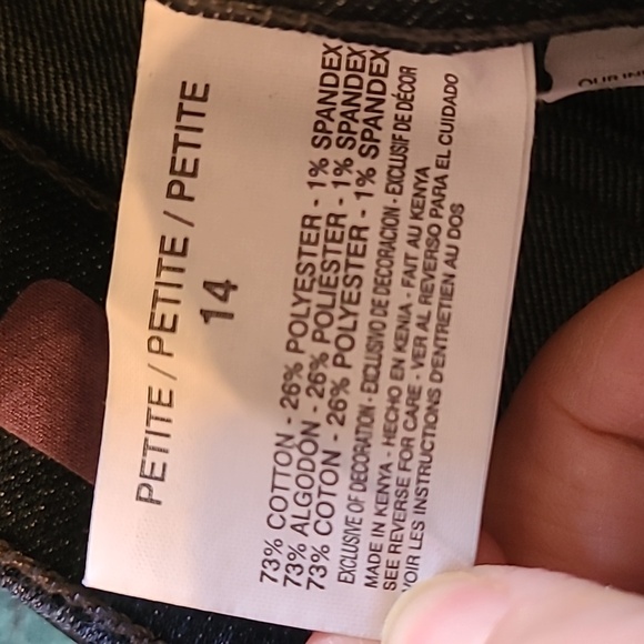 Gloria Vanderbilt size 14P jeans with belt - Picture 5 of 8